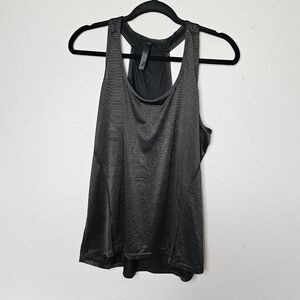 90 degrees by reflex Black Thin Gold Stripe Loose Fit Racerback Tank Size‎ M